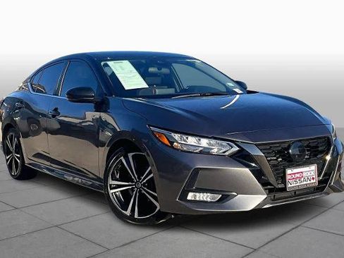 Certified 2022 Nissan Sentra SR image 2