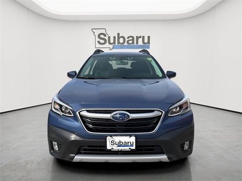 Used 2021 Subaru Outback Limited image 2