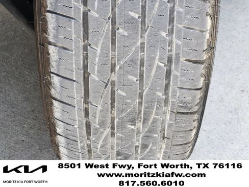 Used 2025 Toyota RAV4 LE AWD/4WD image 10