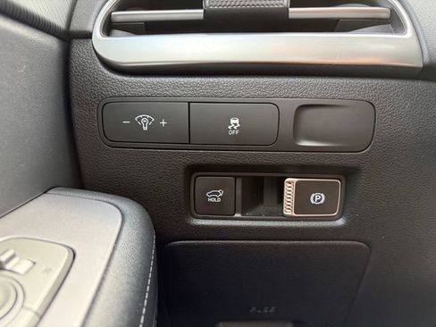 Used 2025 Hyundai Palisade SEL FWD image 30
