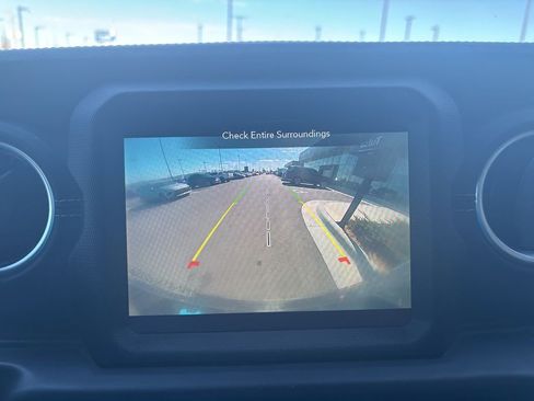 Used 2022 Jeep Wrangler Unlimited Sahara 4xe w/ Cold Weather Group image 21