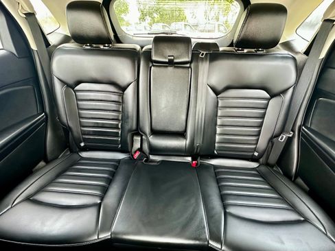 Used 2024 Ford Edge SEL AWD/4WD image 17