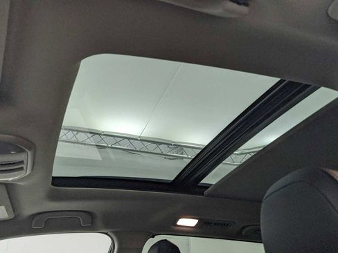 New 2025 Subaru Ascent Limited image 17