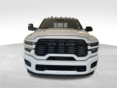 Used 2025 RAM 3500 Big Horn image 12