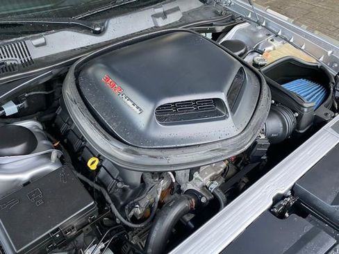 Used 2017 Dodge Challenger R/T Scat Pack image 13