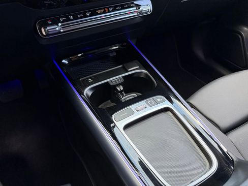 Used 2025 Mercedes-Benz GLA 250 image 22