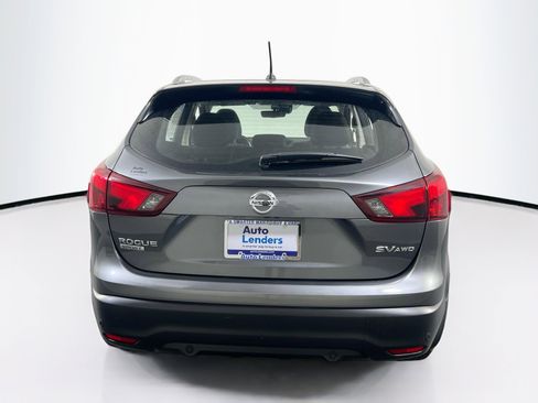 Used 2019 Nissan Rogue Sport SV w/ Technology Package AWD/4WD image 6