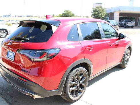 Used 2024 Honda HR-V Sport image 6