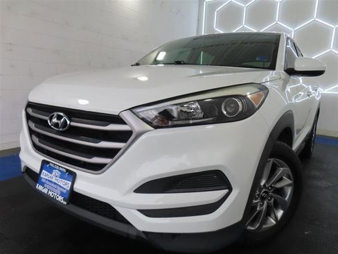 Used 2018 Hyundai Tucson SE FWD image 1