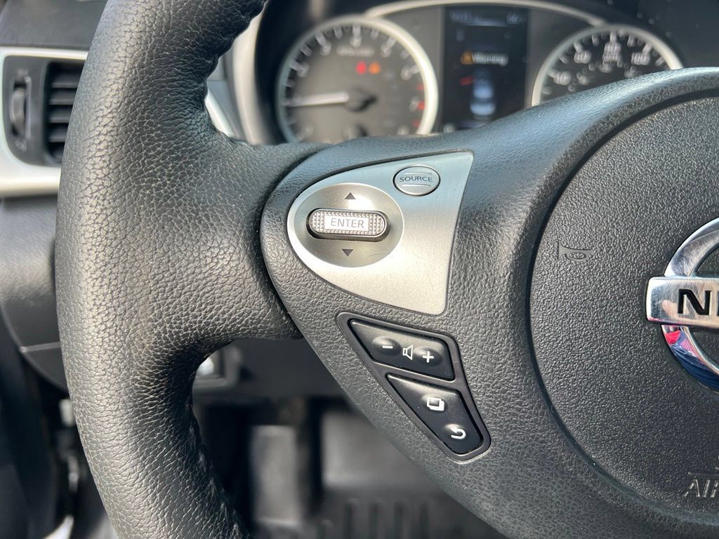 Used 2018 Nissan Sentra SR w/ Electronics Package FWD image 38