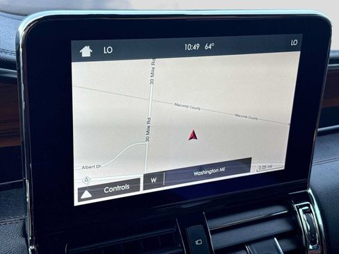 Used 2019 Lincoln Navigator Reserve AWD/4WD image 30