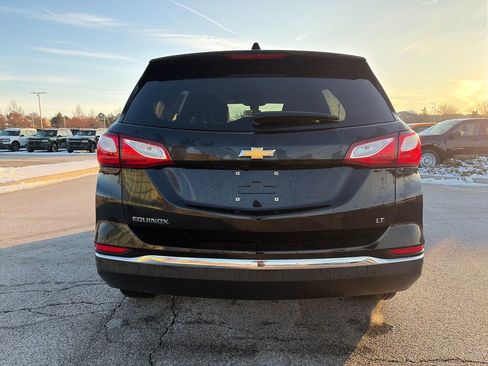 Used 2019 Chevrolet Equinox LT w/ Driver Convenience Package image 6