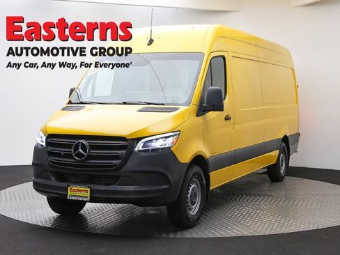 Used 2021 Mercedes-Benz Sprinter 2500 w/ Acoustic Package image 1