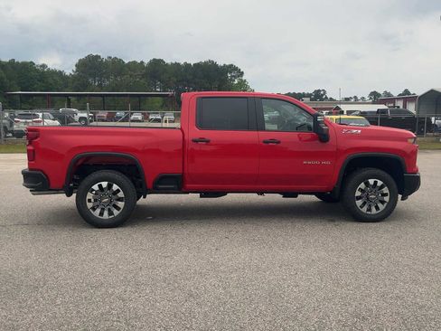 New 2026 Chevrolet Silverado 2500 Custom w/ Z71 Off-Road Package AWD/4WD image 7