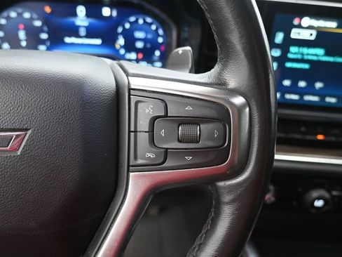 Used 2023 Chevrolet Silverado 1500 LT Trail Boss w/ LPO, Dark Essentials Package AWD/4WD image 7