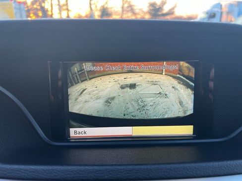 Used 2012 Mercedes-Benz E 350 4MATIC Sedan image 17