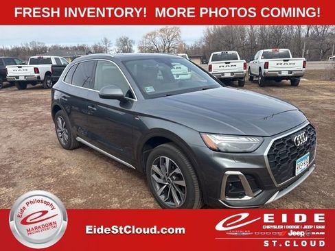 Used 2023 Audi Q5 2.0T Prestige w/ Prestige Package image 1