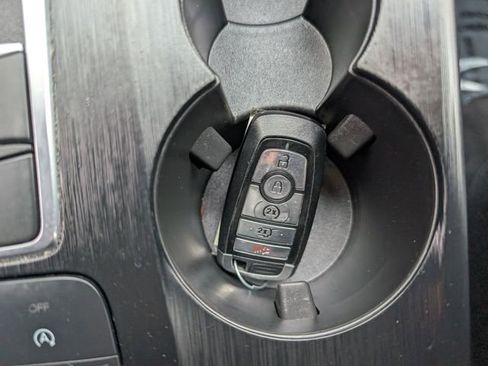 Used 2024 Ford Escape ST-Line image 18