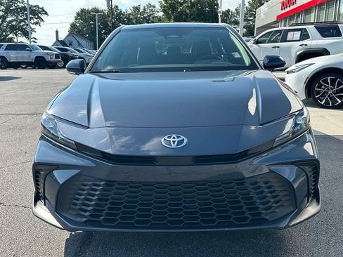 Used 2026 Toyota Camry SE w/ Convenience Package FWD image 8