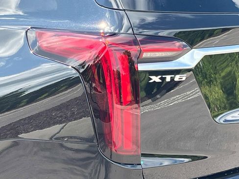 New 2025 Cadillac XT6 Premium Luxury w/ Technology Package image 10