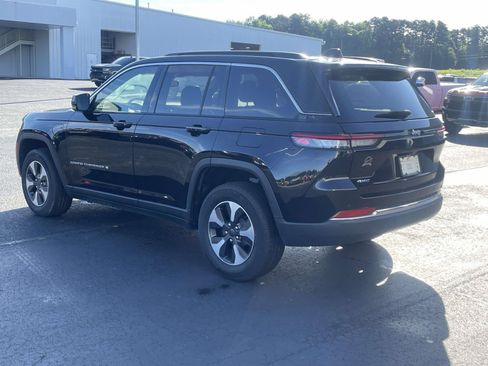 Used 2024 Jeep Grand Cherokee Limited 4xe AWD/4WD image 9
