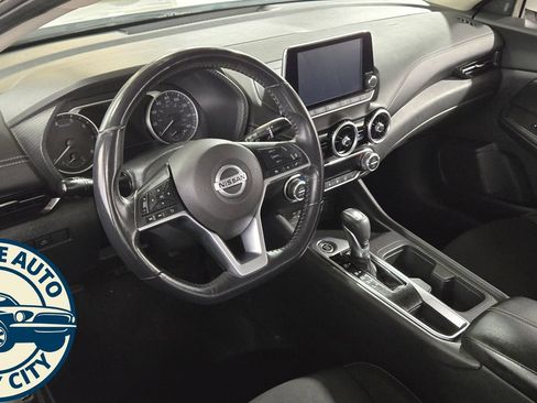 Used 2020 Nissan Sentra SV FWD image 11