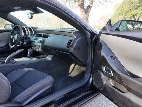 Used 2011 Chevrolet Camaro LS w/ Bluetooth Package image 15