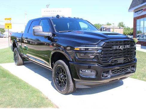 Used 2025 RAM 2500 Limited AWD/4WD image 5