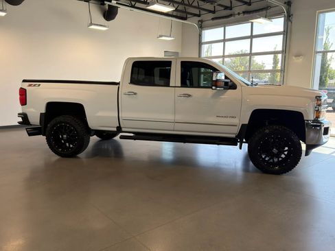 Used 2016 Chevrolet Silverado 2500 LTZ w/ Duramax Plus Package AWD/4WD image 5
