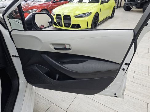 Used 2022 Toyota Corolla LE image 35