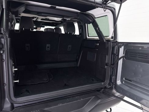 Used 2025 Ford Bronco Badlands AWD/4WD image 33