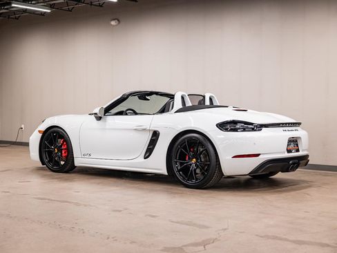Used 2018 Porsche 718 Boxster GTS RWD image 31