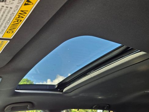 Used 2022 Honda Pilot TrailSport image 16