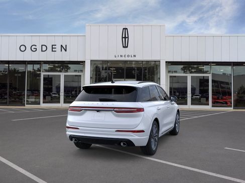 New 2026 Lincoln Corsair Grand Touring AWD/4WD image 8