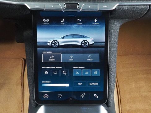 Used 2025 Lucid Air Touring AWD/4WD image 29