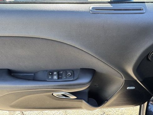 Certified 2022 Dodge Challenger R/T Scat Pack w/ Driver Convenience Group image 9