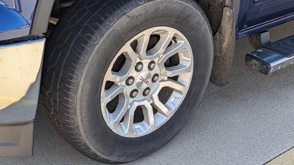 Used 2014 GMC Sierra 1500 SLE w/ SLE Value Package AWD/4WD image 10
