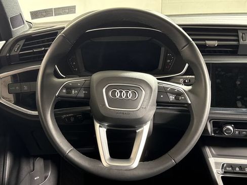 Used 2025 Audi Q3 2.0T Premium AWD/4WD image 24