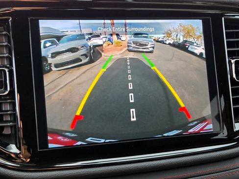Used 2025 Dodge Durango GT RWD image 31