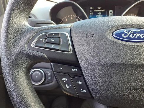 Used 2018 Ford Escape SE image 31