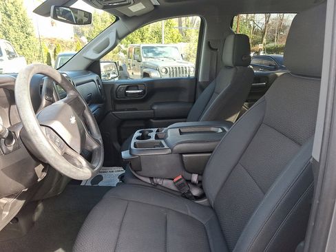 Used 2019 Chevrolet Silverado 1500 Custom w/ Custom Value Package image 23