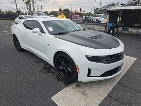 Used 2021 Chevrolet Camaro LT w/ Technology Package RWD image 3