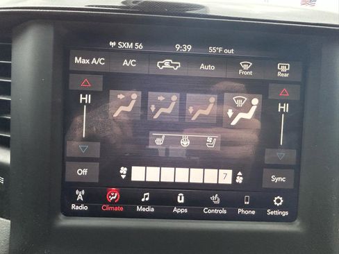 Used 2019 RAM 1500 Laramie w/ Sport Appearance Package AWD/4WD image 22