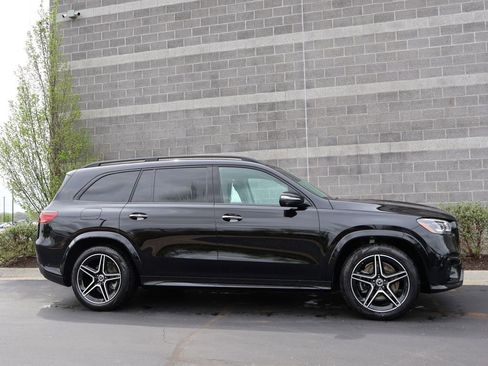 New 2026 Mercedes-Benz GLS 450 4MATIC image 4