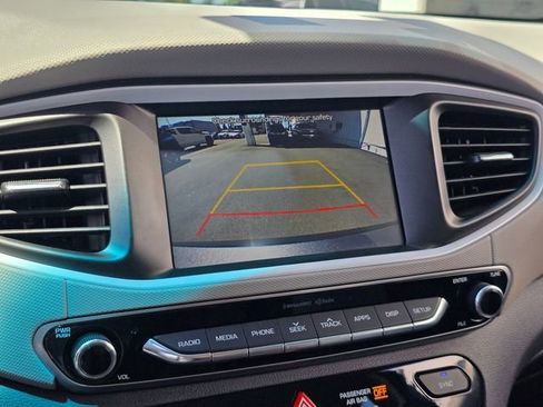 Used 2019 Hyundai Ioniq SEL FWD image 28