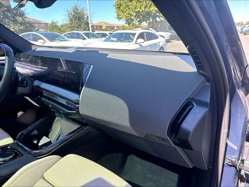 Used 2025 BMW X3 xDrive30i w/ Premium Package AWD/4WD image 27