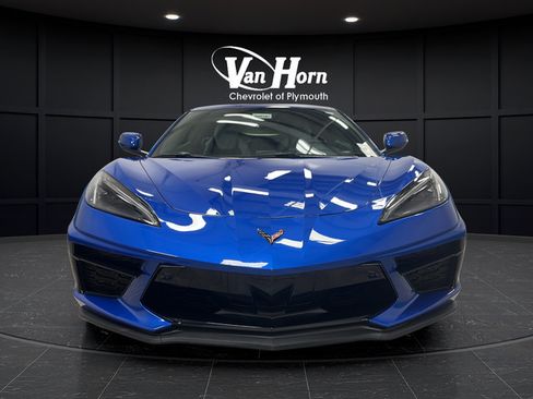 Used 2020 Chevrolet Corvette Stingray Preferred Cpe w/ 2LT Preferred Equipment Group RWD image 3