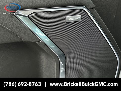 New 2025 GMC Sierra 1500 SLT w/ SLT Convenience Package image 33