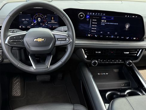 Certified 2025 Chevrolet Tahoe LT image 11