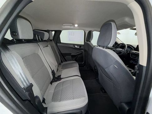 Used 2020 Ford Escape SE FWD image 16